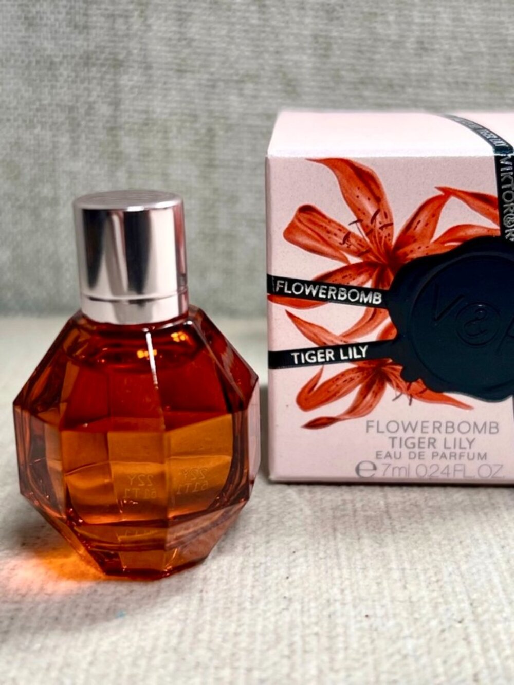 ❤️ Viktor&Rolf Flowerbomb Tiger Lily mini